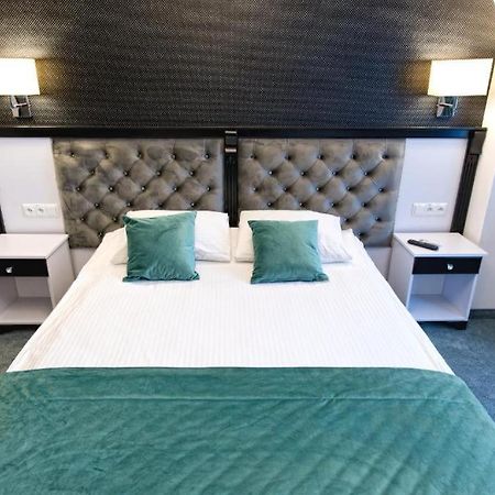 Hotel Campari Gora Motyczna Экстерьер фото